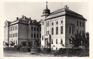 Gymnázium Jána Kolára