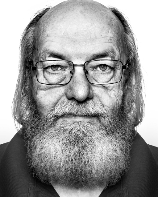 Portrét Ken Thompson